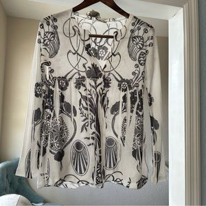 Lightweight Button Cardigan Medium